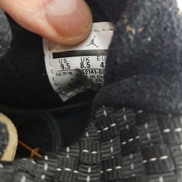 Nike Jordan Air Future Premium Basketball Shoes - Picture 8 of 8